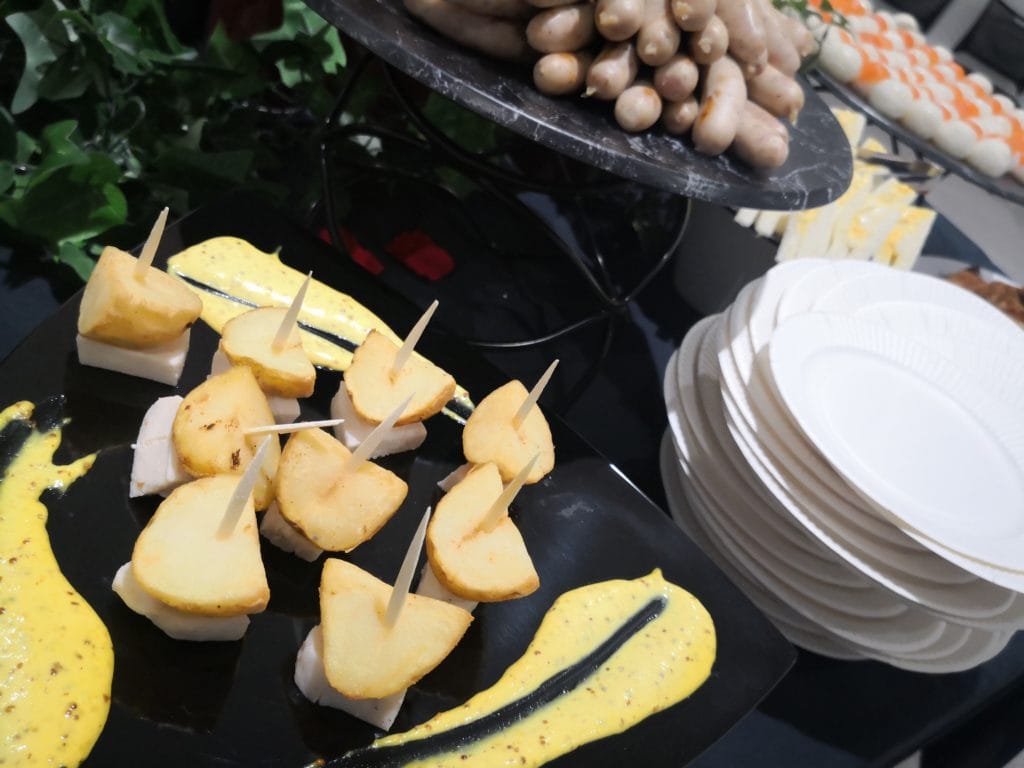 ケータリング ピンチョス